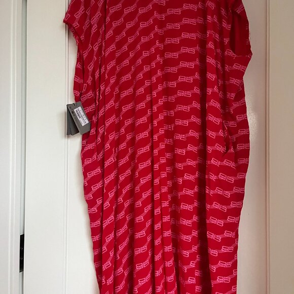NWT Balenciaga BB Monogram Midi Dress Red Silk Crepe Raw Hem Allover Print Sz 40 - Picture 8 of 12